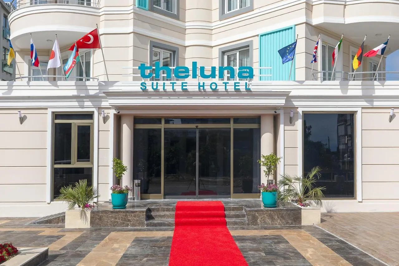 Citrus Luna Suite Hotel