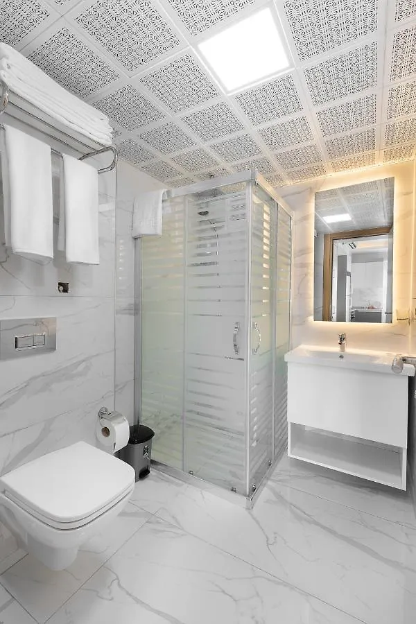 Citrus Luna Suite Hotel